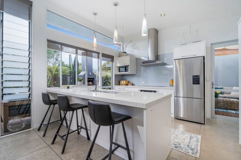 Photo of property in 3 Cobham Lane, Whitianga, 3510