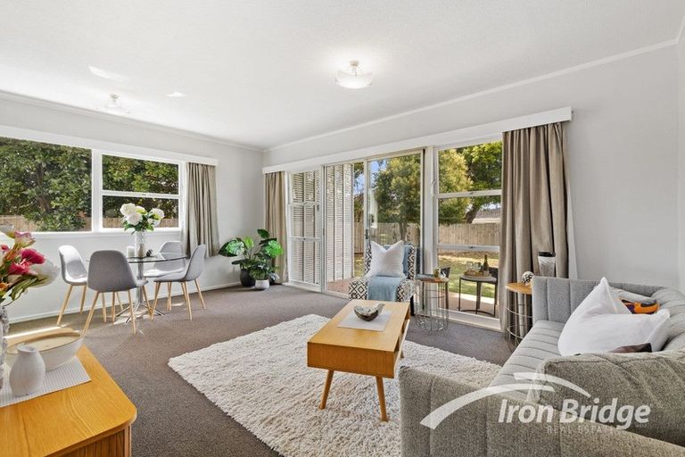 Photo of property in 3/133 Shakespeare Road, Milford, Auckland, 0620