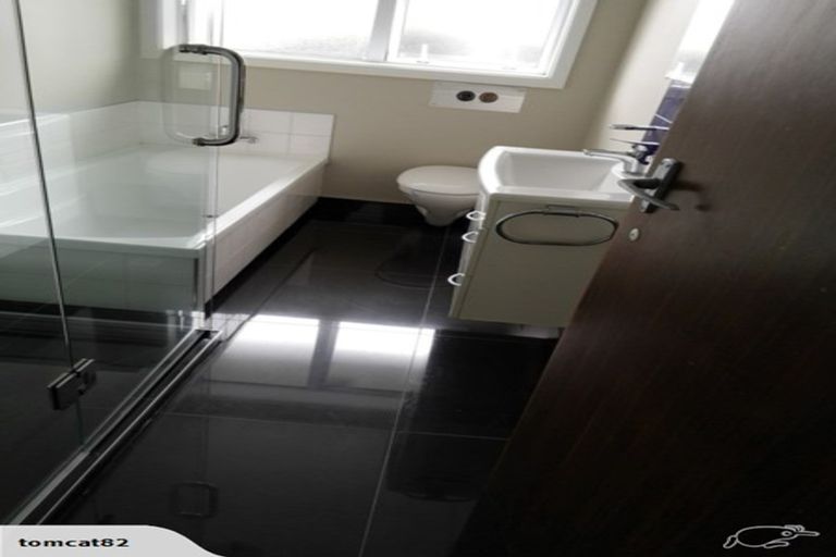 Photo of property in 37 Sparks Road, Hoon Hay, Christchurch, 8025