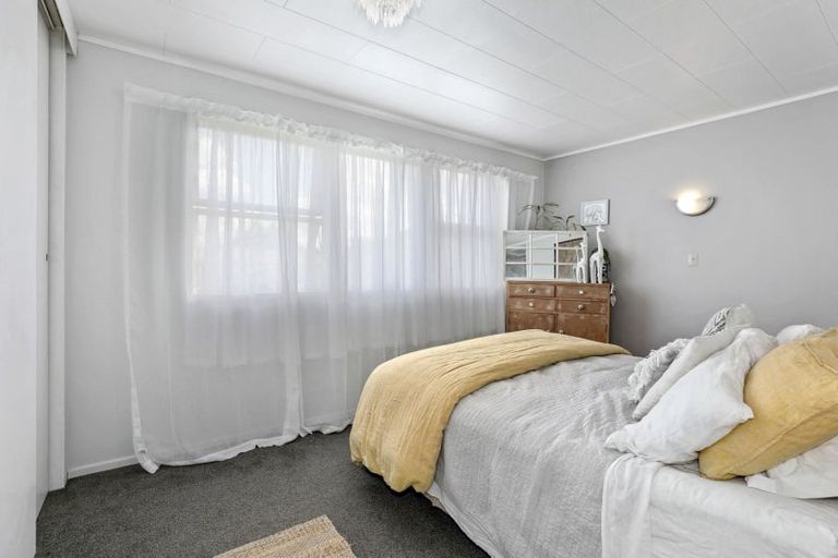 Photo of property in 10 Green Place, Richmond Heights, Taupo, 3330