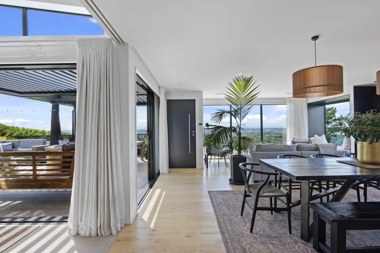 Photo of property in 330 Worsleys Road, Westmorland, Christchurch, 8025