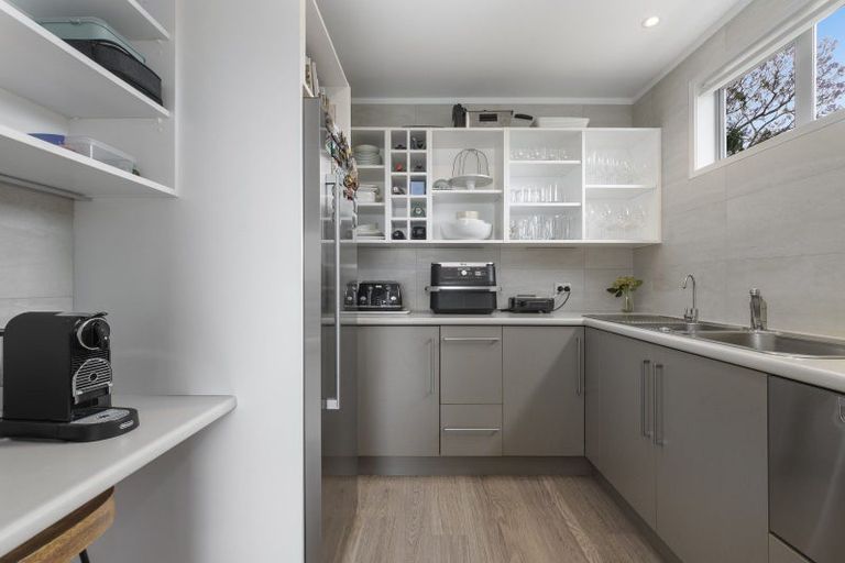 Photo of property in 145 Kings Avenue, Matua, Tauranga, 3110