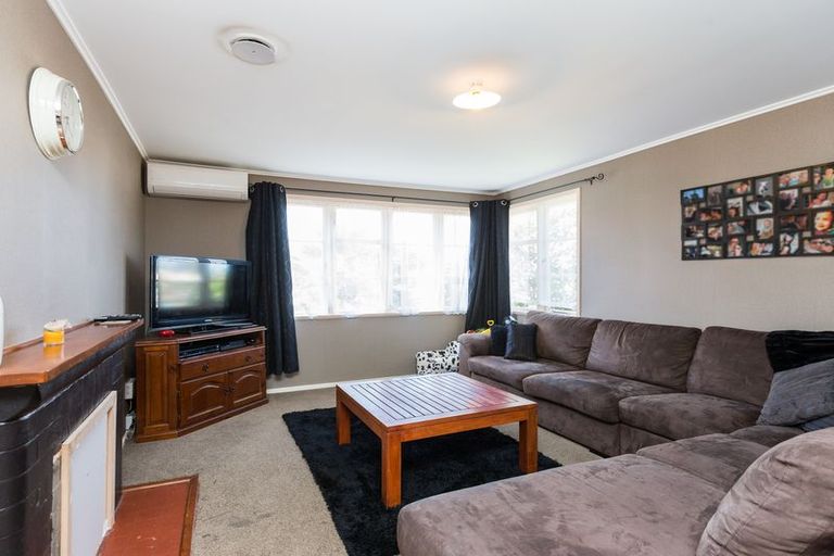 Photo of property in 25 Andrew Avenue, Roslyn, Palmerston North, 4414