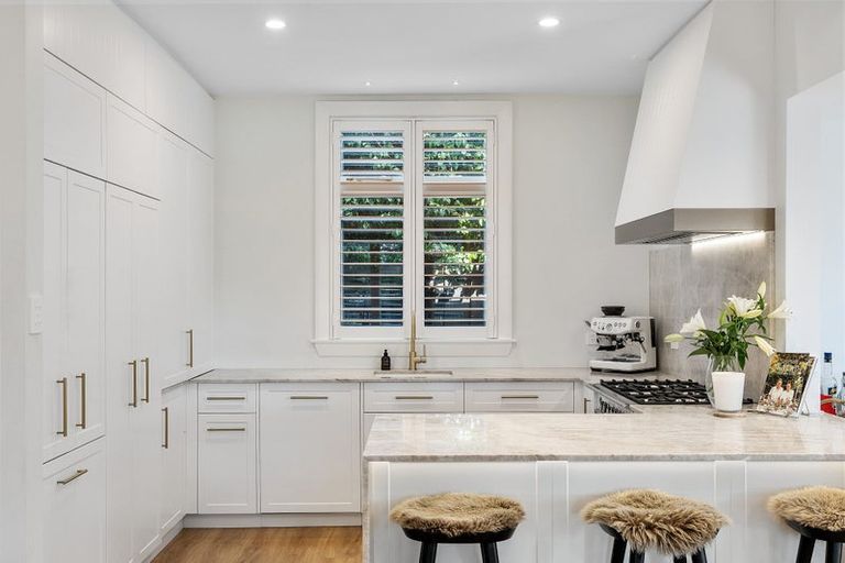 Photo of property in 49 Paparoa Street, Papanui, Christchurch, 8053