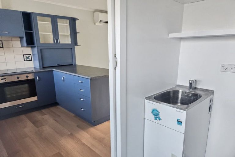 Photo of property in 75 Wai-iti Crescent, Woburn, Lower Hutt, 5010