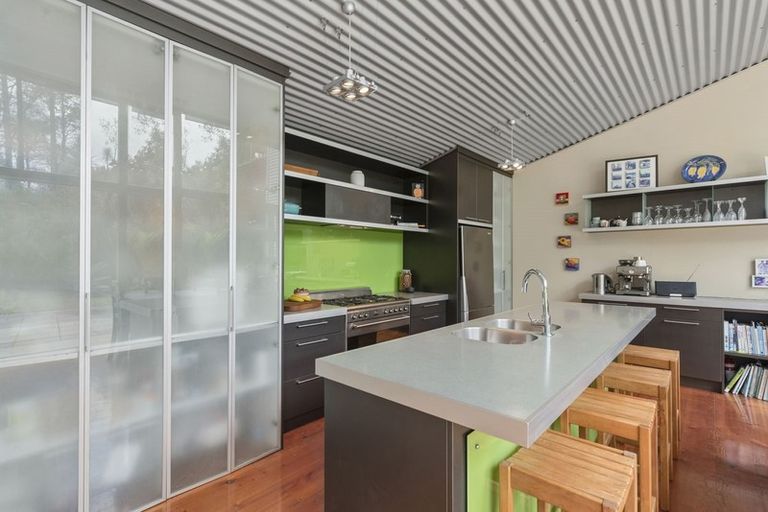 Photo of property in 287 Whitehills Road, Waitoki, Silverdale, 0994