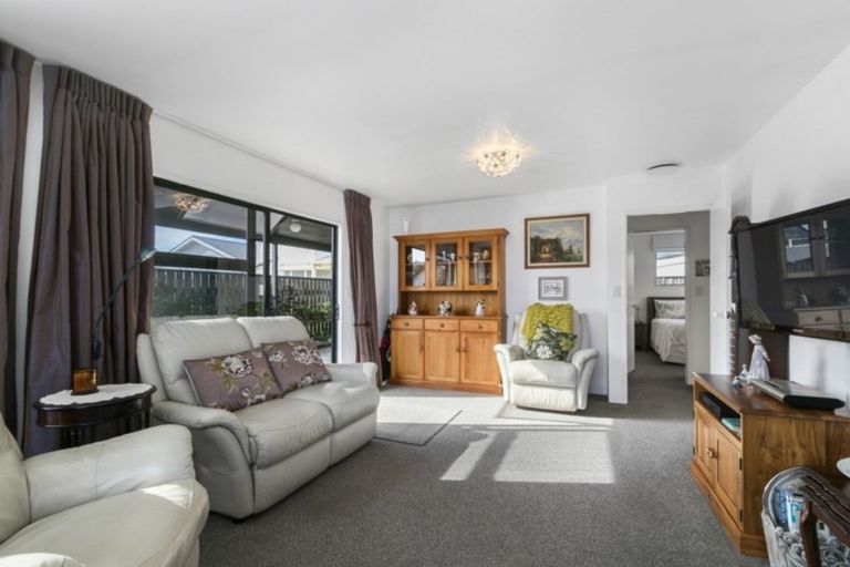 Photo of property in 6 King Street, Petone, Lower Hutt, 5012