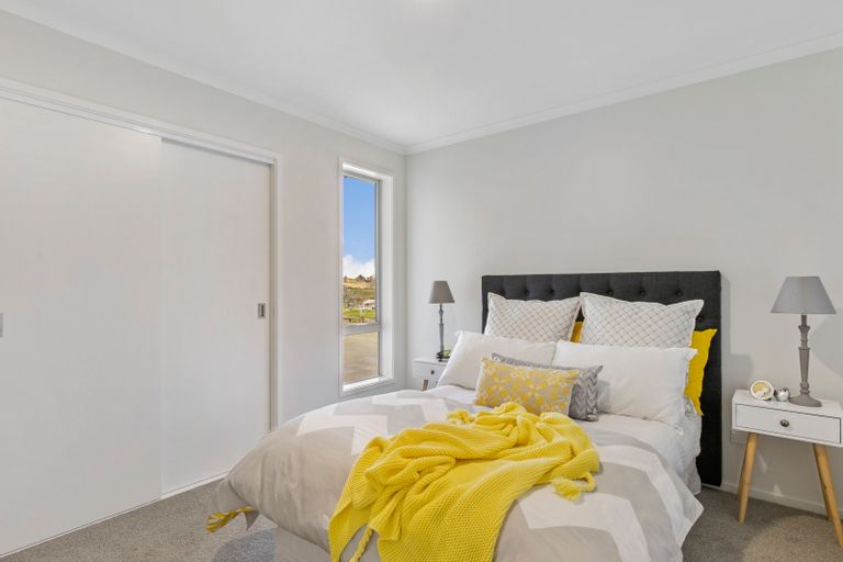 Photo of property in 11 Peet Row, Pokeno, 2471