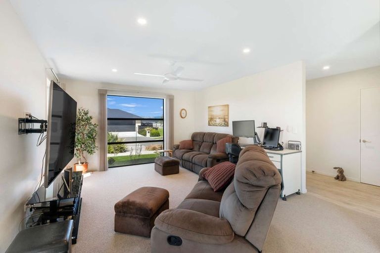 Photo of property in 33 Papatahora Drive, Lincoln, 7608