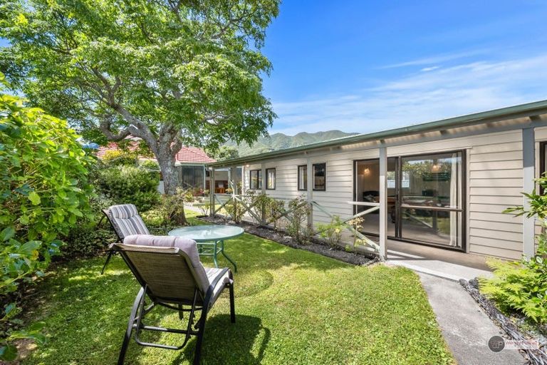 Photo of property in 71 Bell Road, Waiwhetu, Lower Hutt, 5010