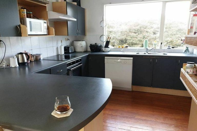 Photo of property in 329 East Coast Road, Mairangi Bay, Auckland, 0630