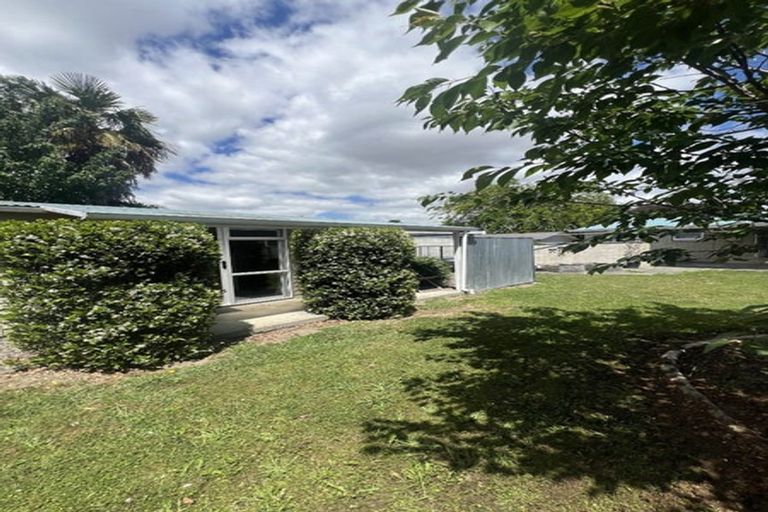 Photo of property in 2 Tasman Street, Havelock North, 4130
