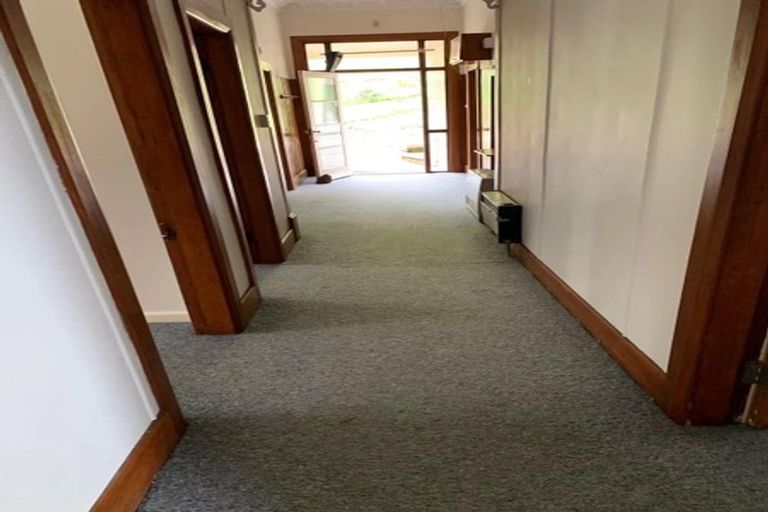 Photo of property in 23 Plunket Street, Kelburn, Wellington, 6012