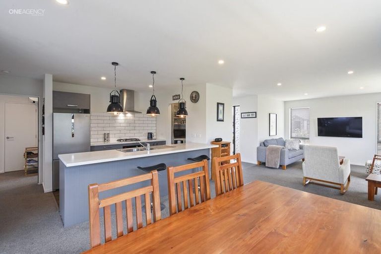 Photo of property in 11 Pajet Street, Marshland, Christchurch, 8083