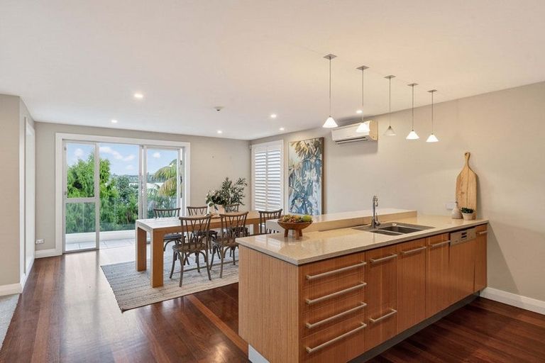 Photo of property in 1/14 First Avenue, Avenues, Whangarei, 0110