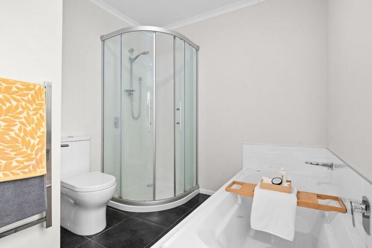 Photo of property in 12 Anna Jean Crescent, Flagstaff, Hamilton, 3210