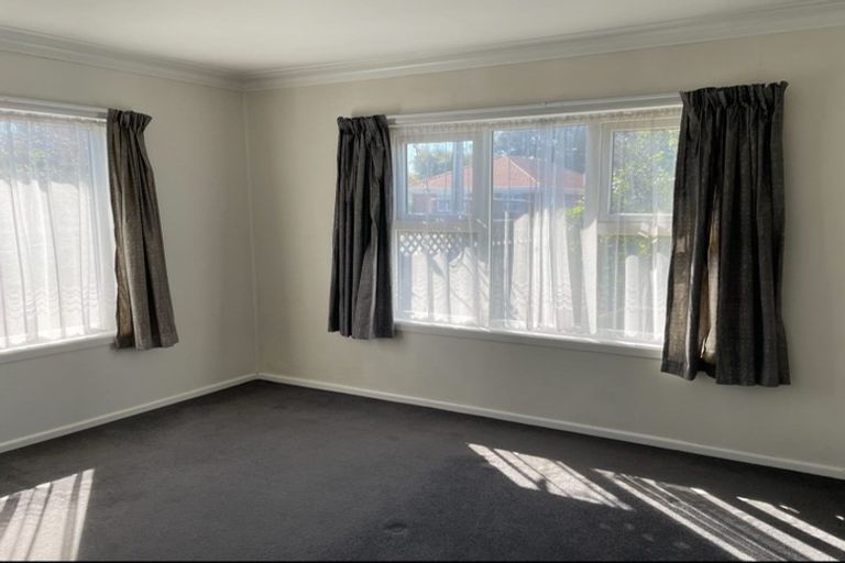 Photo of property in 1/5 Lynton Road, Mount Wellington, Auckland, 1060