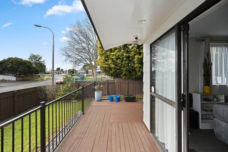 Photo of property in 49 Crawshaw Drive, Nawton, Hamilton, 3200