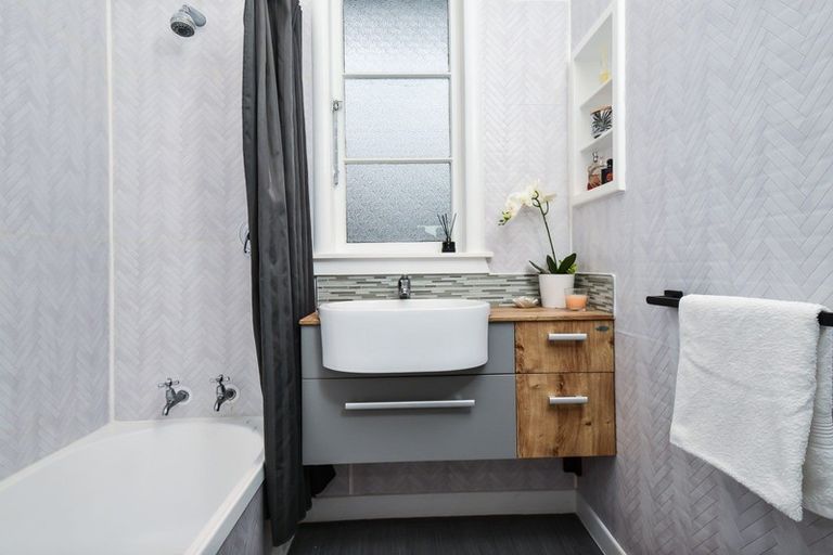 Photo of property in 5 Rose Street, Maeroa, Hamilton, 3200