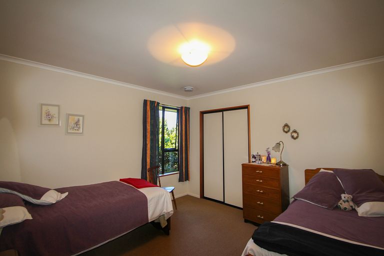 Photo of property in 12 Berkley Place, Oamaru North, Oamaru, 9400