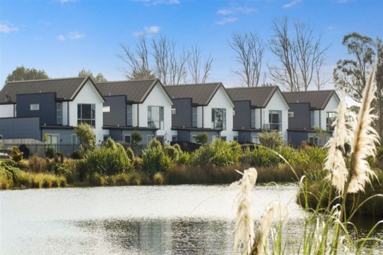 Photo of property in 152 Metehau Street, Marshland, Christchurch, 8083