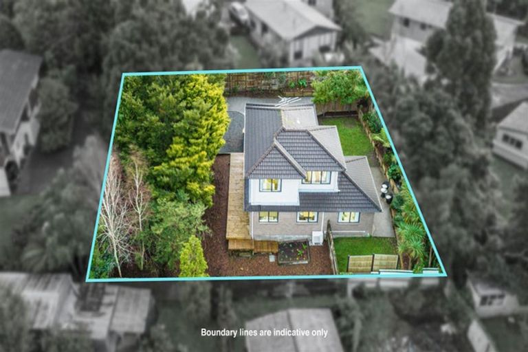 Photo of property in 348b Royal Road, Massey, Auckland, 0614