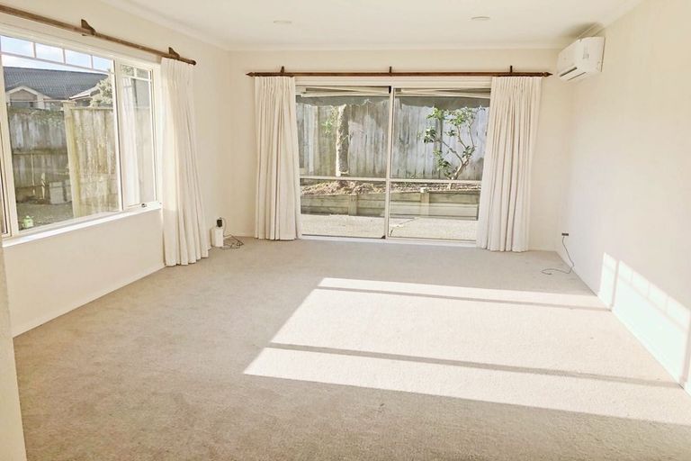 Photo of property in 3 Belsera Court, Northpark, Auckland, 2013