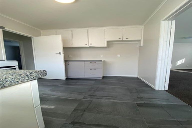 Photo of property in 1 Addison Street, Blockhouse Bay, Auckland, 0600