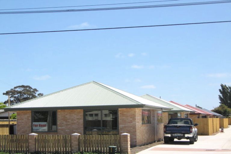 Photo of property in 12/295 Pages Road, Wainoni, Christchurch, 8061