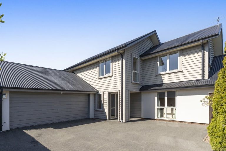 Photo of property in 5 Thomas Cane Lane, Hillmorton, Christchurch, 8024