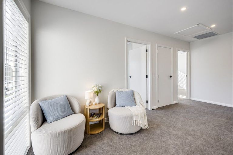 Photo of property in 9a Church Road, Taradale, Napier, 4112