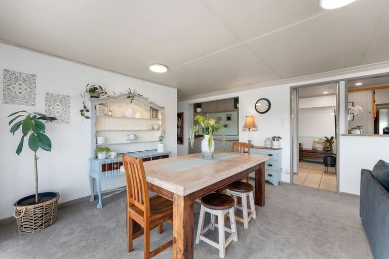 Photo of property in 8 Green Place, Richmond Heights, Taupo, 3330