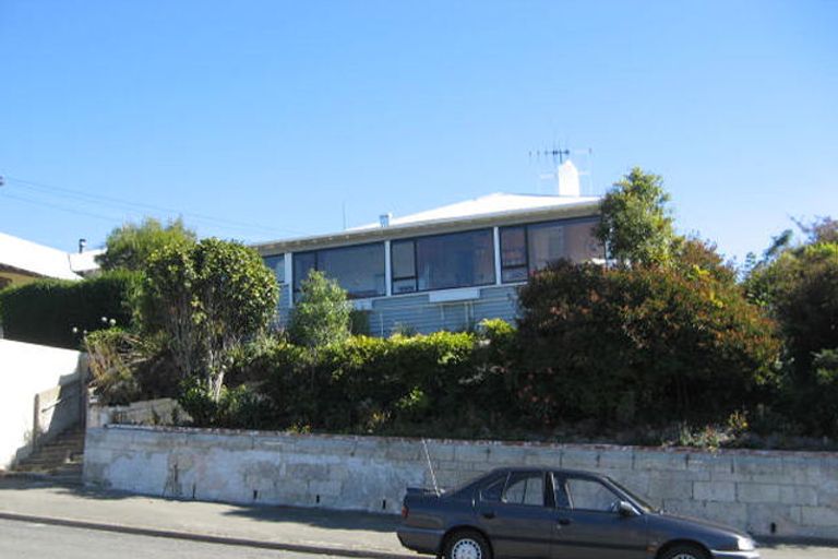 Photo of property in 6 Wharfe Street, South Hill, Oamaru, 9400