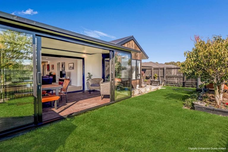 Photo of property in 10 Koreke Lane, Halswell, Christchurch, 8025