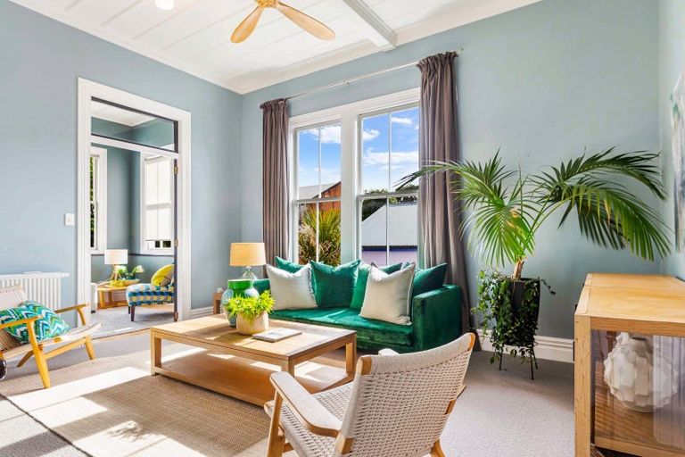 Photo of property in 19 Buchanan Street, Devonport, Auckland, 0624