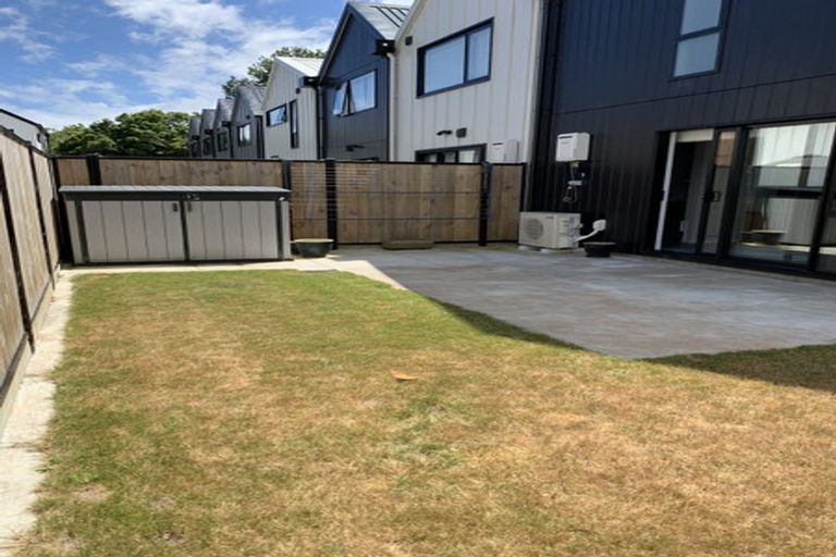 Photo of property in 25 Doug Jensen Street, Wallaceville, Upper Hutt, 5018