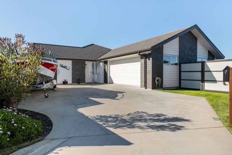 Photo of property in 7 Plate Lane, Papamoa, 3118