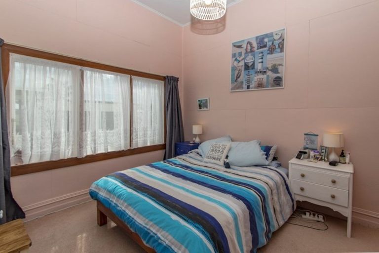 Photo of property in 109 Wellesley Road, Napier South, Napier, 4110