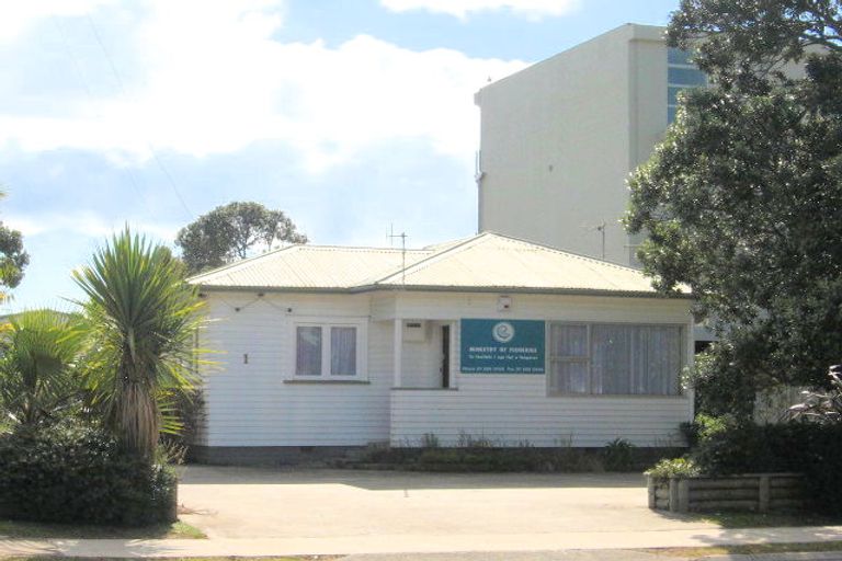 Photo of property in 1 Monk Street, Whitianga, 3510