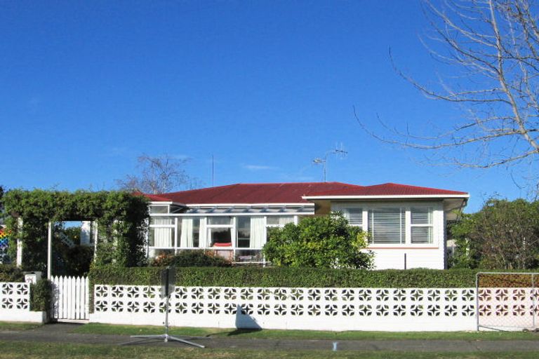 Photo of property in 41 Alexander Avenue, Onekawa, Napier, 4110