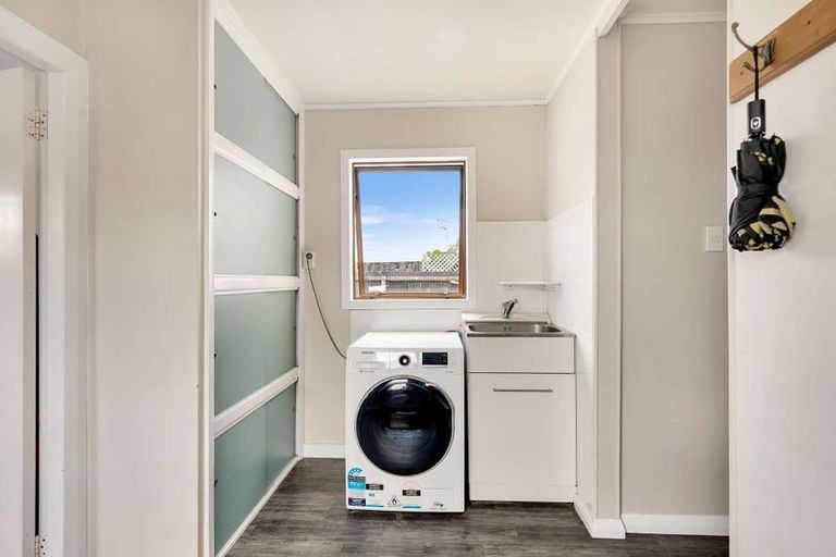 Photo of property in 8 Abbot Street, Gonville, Whanganui, 4501