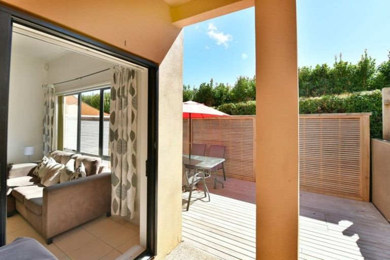 Photo of property in 10 Quarter Deck Lane, Gulf Harbour, Whangaparaoa, 0930