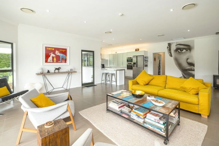 Photo of property in 4-6 Mole Street, Greytown, 5712