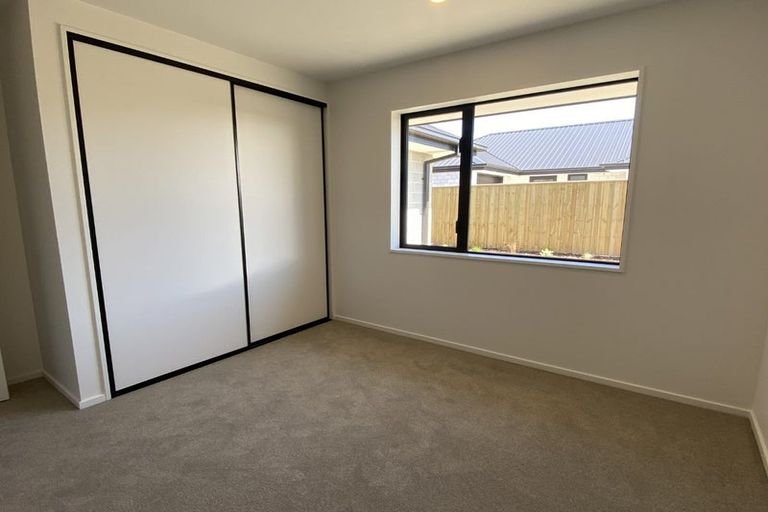 Photo of property in 155 Shillingford Boulevard, Rolleston, 7615