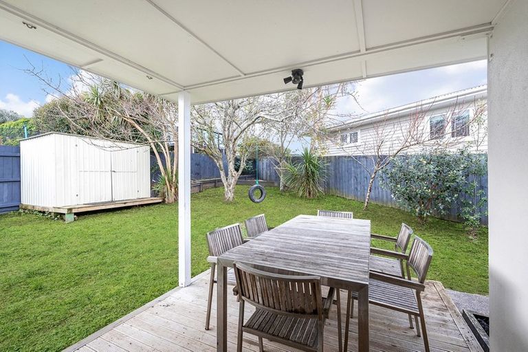 Photo of property in 70 Barrack Road, Mount Wellington, Auckland, 1060