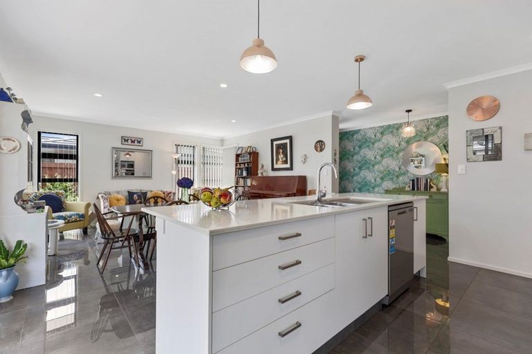 Photo of property in 62 Farrier Street, Papamoa, 3118