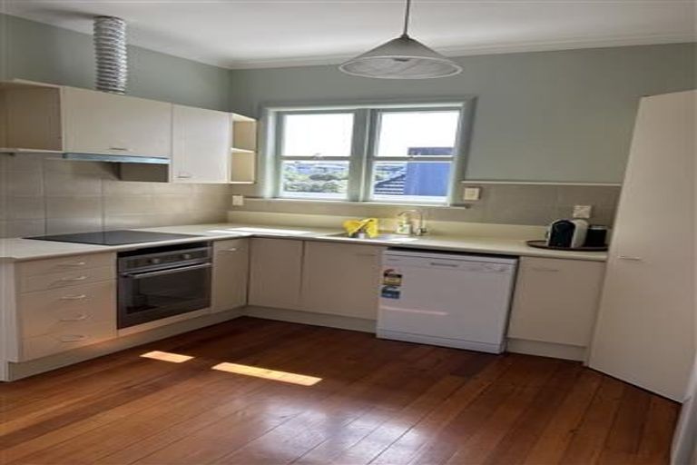 Photo of property in 56 Polygon Road, Saint Heliers, Auckland, 1071