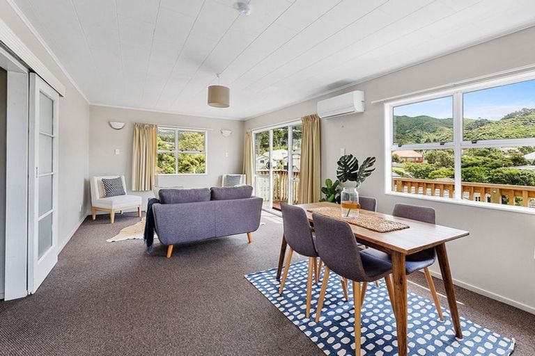 Photo of property in 11 Fisher Street, Johnsonville, Wellington, 6037