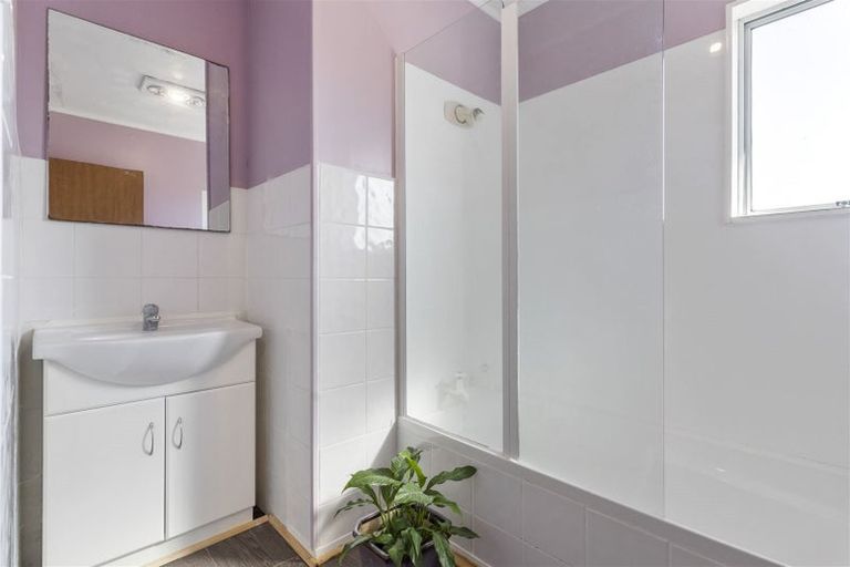 Photo of property in 38a Heathdale Crescent, Papakura, 2110