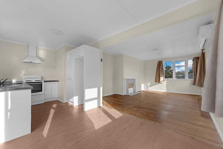 Photo of property in 43 Hamill Road, Otara, Auckland, 2023
